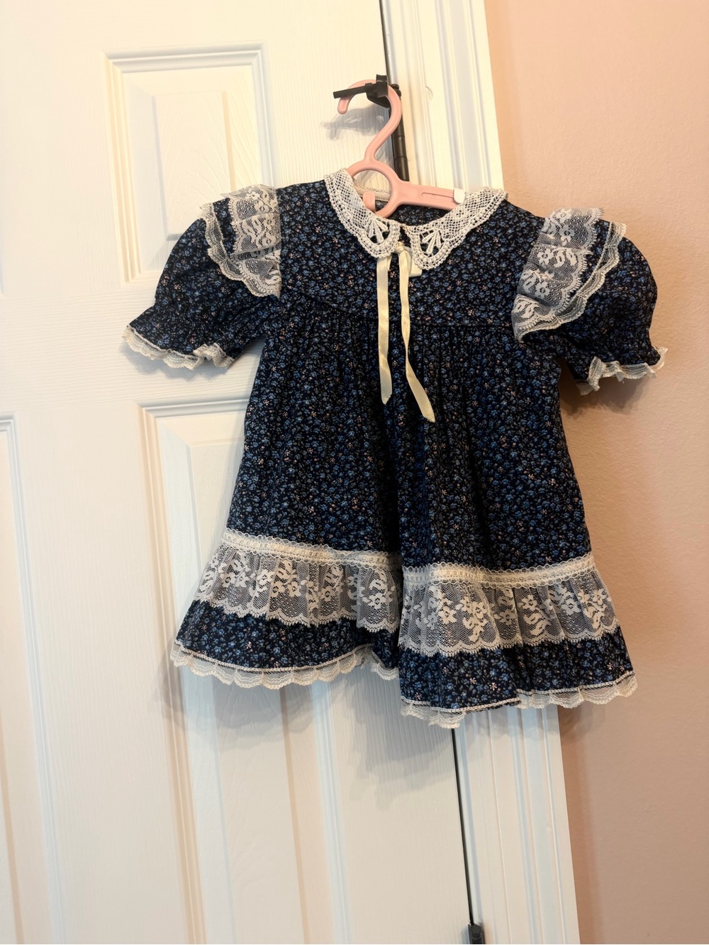 Classic vintage Navy Floral Lace Trim Girls' Formal Dress